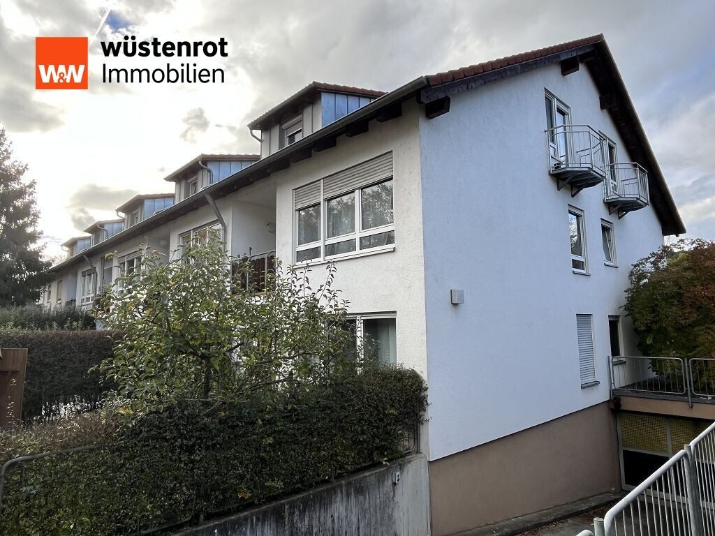 Immobilienangebot - Schwäbisch Gmünd - Alle - Vermietete, schöne 3-Zimmer-Wohnung mit Tiefgarage und Stellplatz in stadtnaher Lage