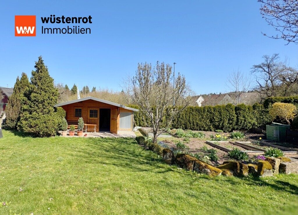 Immobilienangebot - Abtsgmünd - Alle - Generationen-Traum mit Weitblick: Viel Platz für Ihre Zukunft in Abtsgmünd-Untergröningen