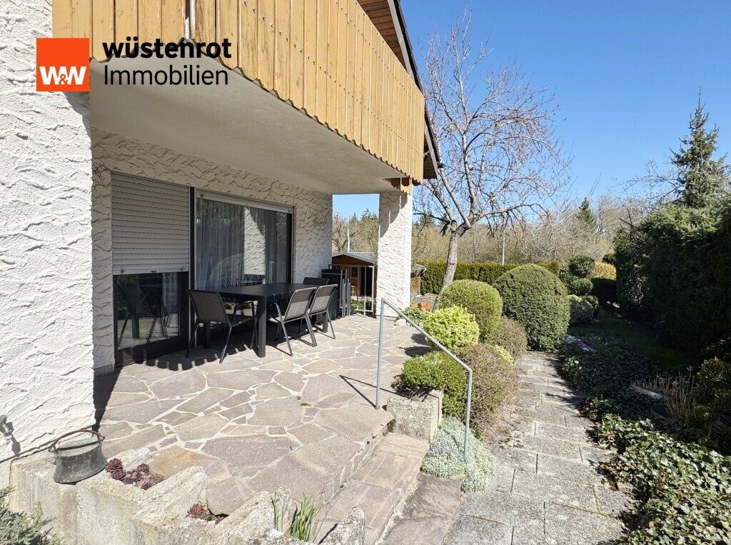 Immobilienangebot - Abtsgmünd - Alle - Generationen-Traum mit Weitblick: Viel Platz für Ihre Zukunft in Abtsgmünd-Untergröningen