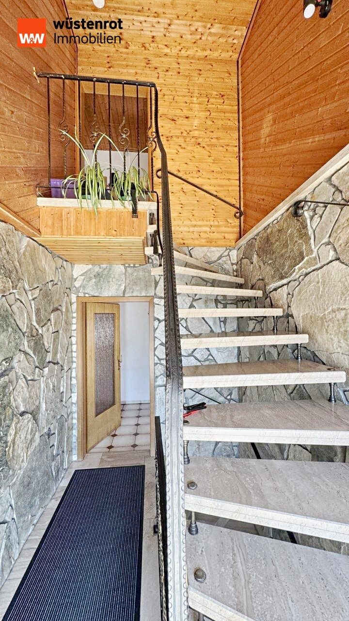 Immobilienangebot - Abtsgmünd - Alle - Generationen-Traum mit Weitblick: Viel Platz für Ihre Zukunft in Abtsgmünd-Untergröningen