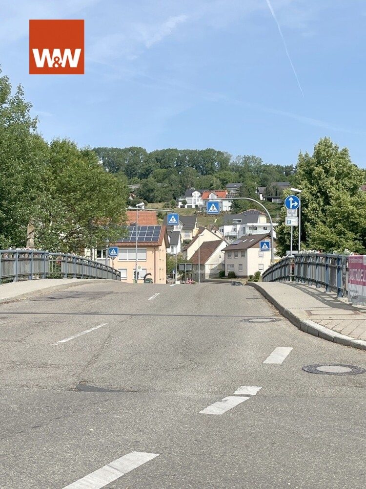 Immobilienangebot - Heuchlingen - Alle - Ehemalige Gaststätte mit Saal, Metzgerei, separatem EFH und weiteren Nebengebäuden zu verkaufen