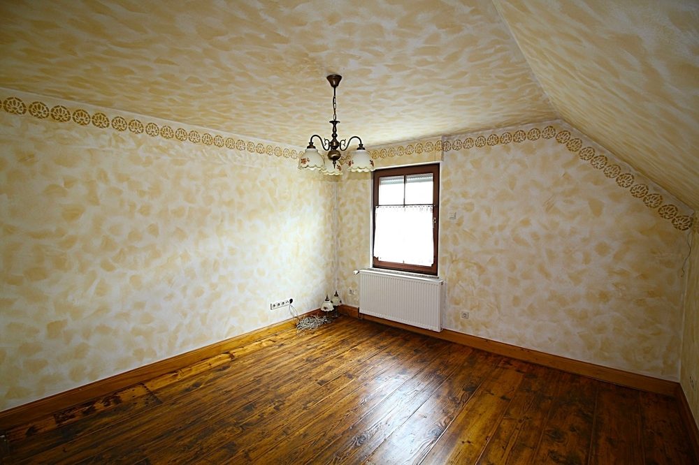 Immobilienangebot - Solingen - Alle - Kernsaniertes Einfamilienhaus mit (Bau)-Grundstück und großem Anbau mit vielen Nutzungsmöglichkeiten