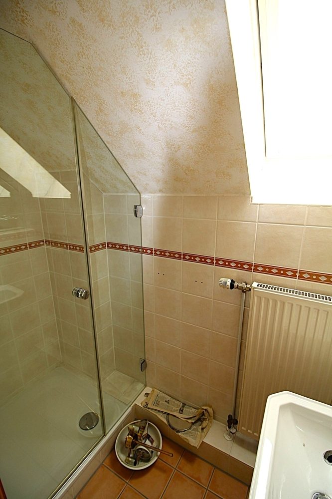 Immobilienangebot - Solingen - Alle - Kernsaniertes Einfamilienhaus mit (Bau)-Grundstück und großem Anbau mit vielen Nutzungsmöglichkeiten