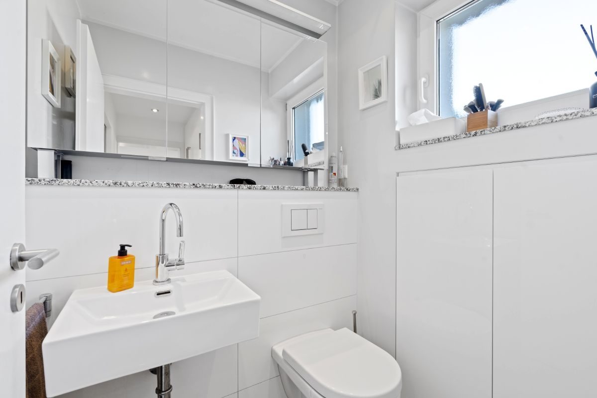Immobilienangebot - Köln - Alle - Mit 3D-Rundgang & Video: Freistehendes Einfamilienhaus mit guter Raumaufteilung und vielen Highlights!