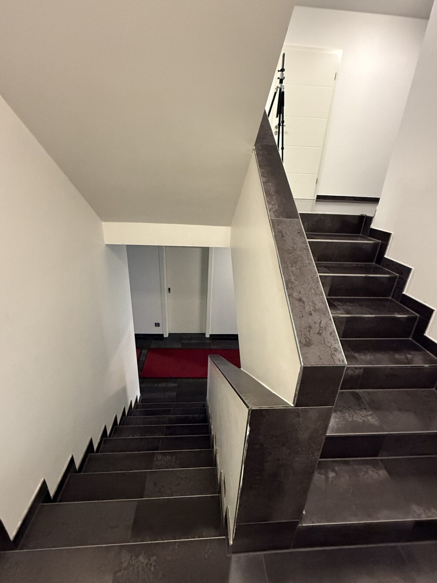 Immobilienangebot - Altlußheim - Alle - Großzügige neuwertige Stadtvilla -exklusives Wohnen auf 345m² in Altlußheim