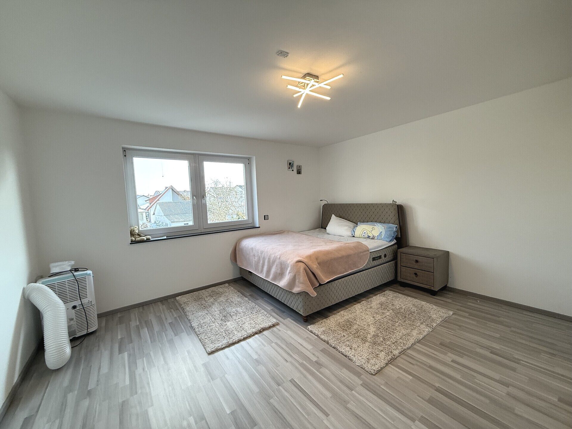 Immobilienangebot - Altlußheim - Alle - Großzügige neuwertige Stadtvilla -exklusives Wohnen auf 345m² in Altlußheim