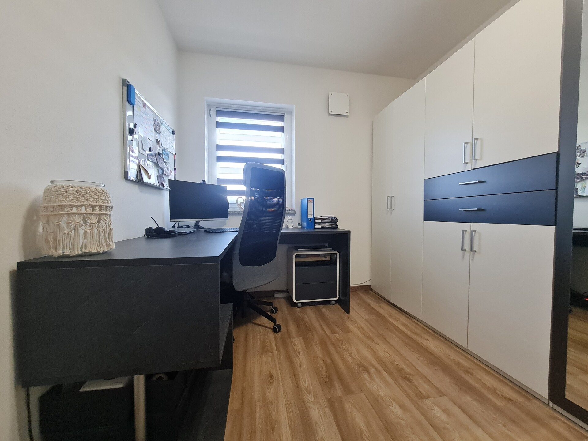 Immobilienangebot - Tittling - Alle - Tolle, enrgieeffizienete Wohnung die keine Wünsche offen lässt. Garage, Stellplatz, EBK, Balkon usw.