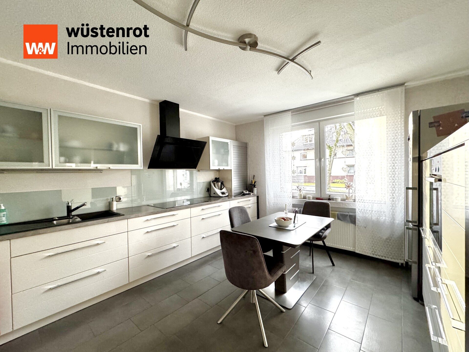 Immobilienangebot - Marl / Drewer - Alle - Zweifamilienhaus, großer Garten, Doppelgarage, Balkon und Terrasse, moderne Heizung, moderne Fenster