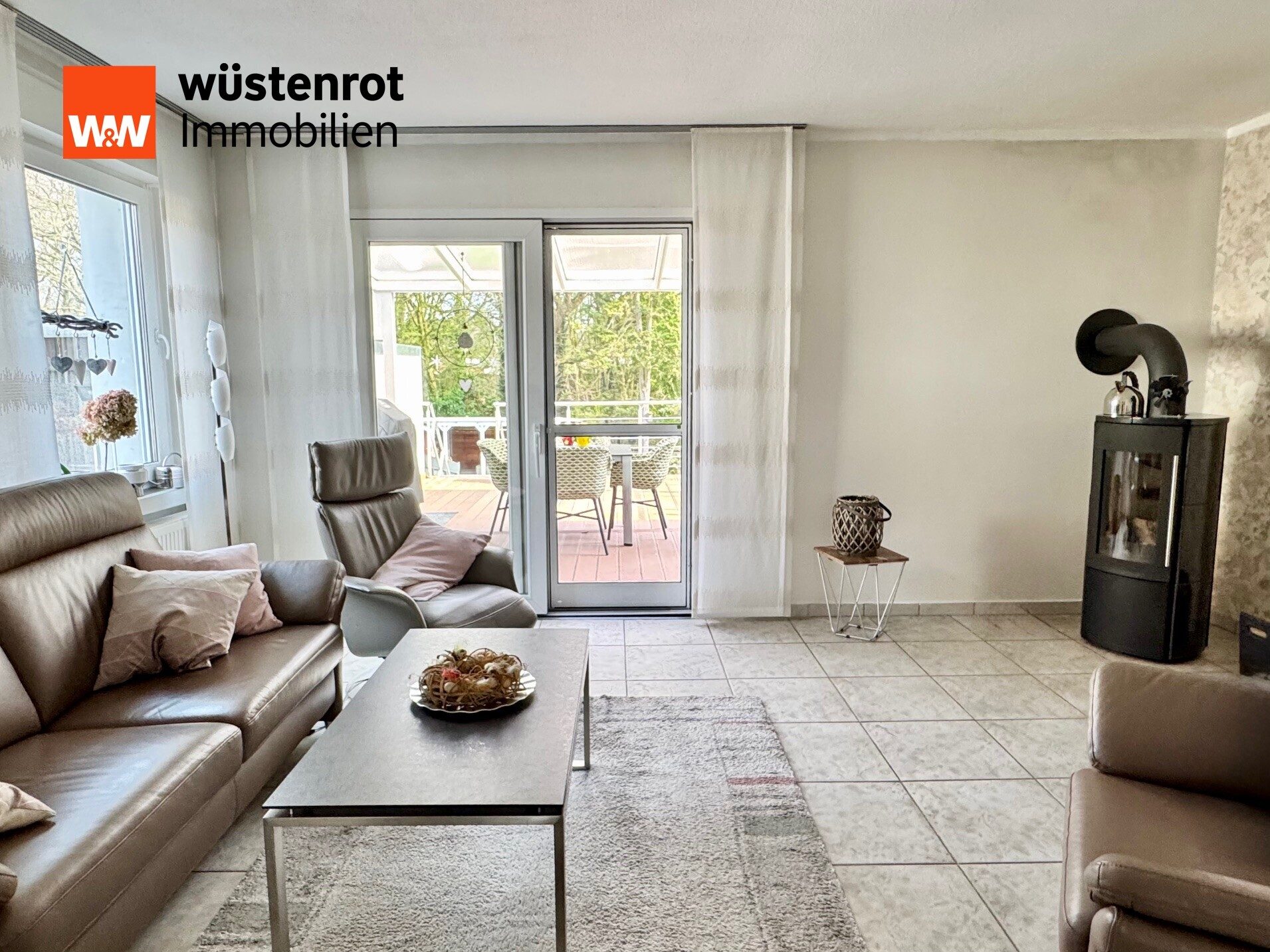 Immobilienangebot - Marl / Drewer - Alle - Zweifamilienhaus, großer Garten, Doppelgarage, Balkon und Terrasse, moderne Heizung, moderne Fenster