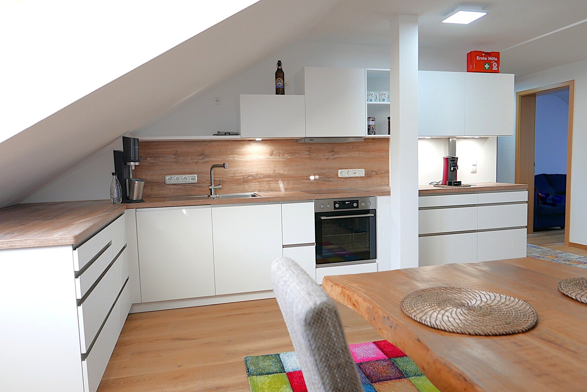 Immobilienangebot - Loßburg - Alle - Neuwertige und exclusiv ausgestattete 3-Zimmer-Eigentumswohnung am Ortsrand von Loßburg.