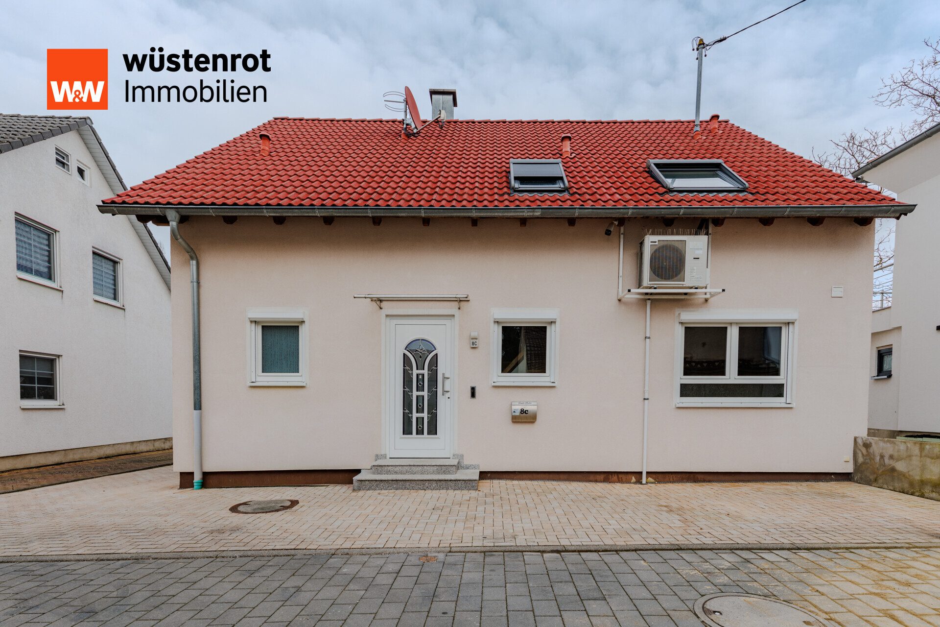 Immobilienangebot - Ehrenkirchen / Scherzingen - Alle - **Modernes Einfamilienhaus von 2007 in Scherzingen – gepflegt, familienfreundlich, starke Lage**