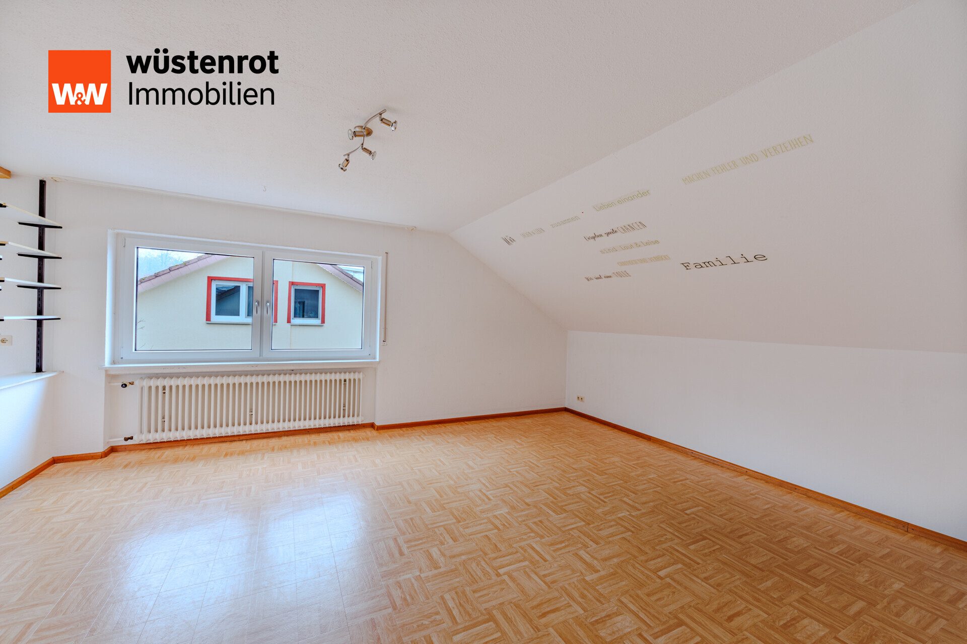 Immobilienangebot - Lahr/Schwarzwald / Mietersheim - Alle - **Zweifamilienhaus mit großzügiger Hauptwohnung und separater Einliegerwohnung**