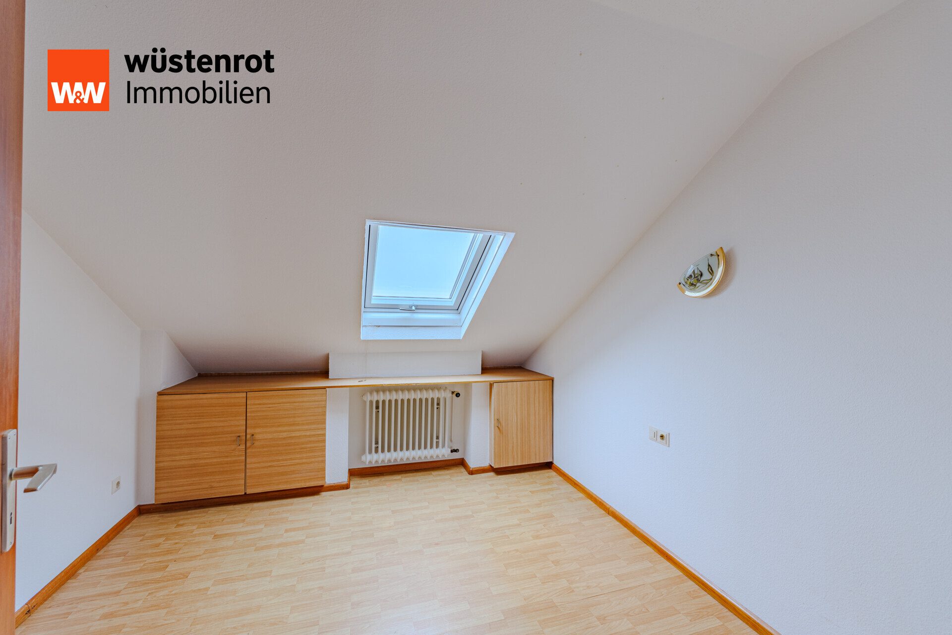Immobilienangebot - Lahr/Schwarzwald / Mietersheim - Alle - **Zweifamilienhaus mit großzügiger Hauptwohnung und separater Einliegerwohnung**