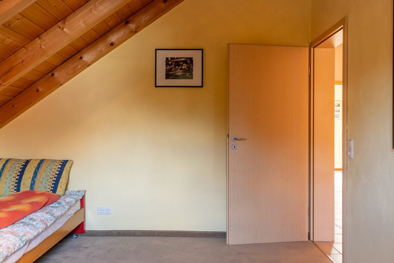 Immobilienangebot - Jengen / Beckstetten - Alle - Stilvolles Einfamilienhaus mit traumhaftem Ausblick, Doppelgarage & Vollunterkellerung