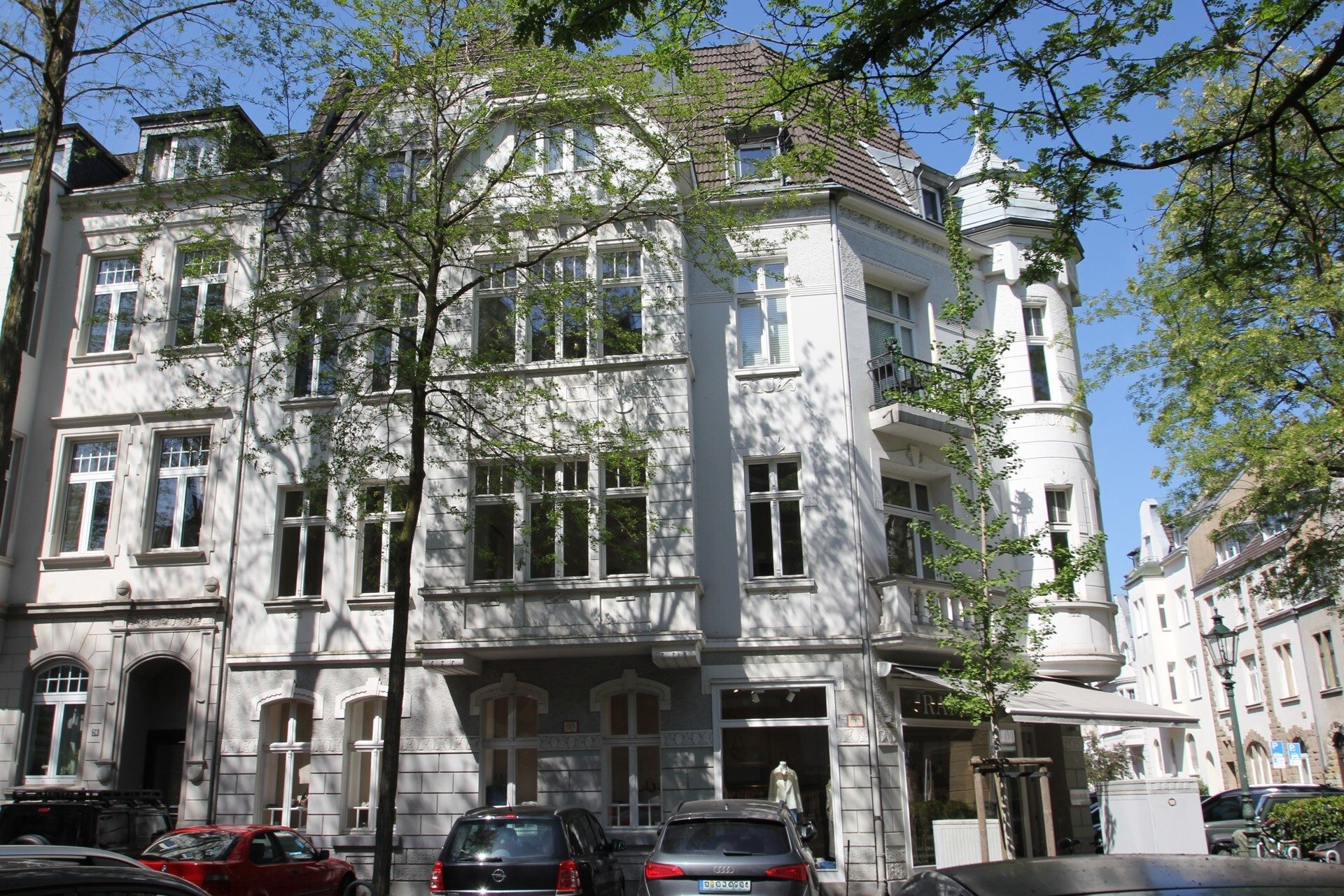 Immobilienangebot - Düsseldorf - Alle - Rendite trifft Geschichte - Denkmaljuwel in Toplage
