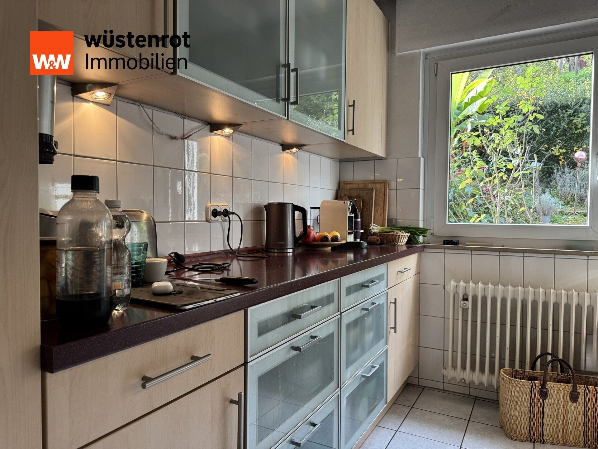 Immobilienangebot - Köngen - Alle - Ein Haus, viele Möglichkeiten – Wohnen, Arbeiten oder Vermieten in Köngen