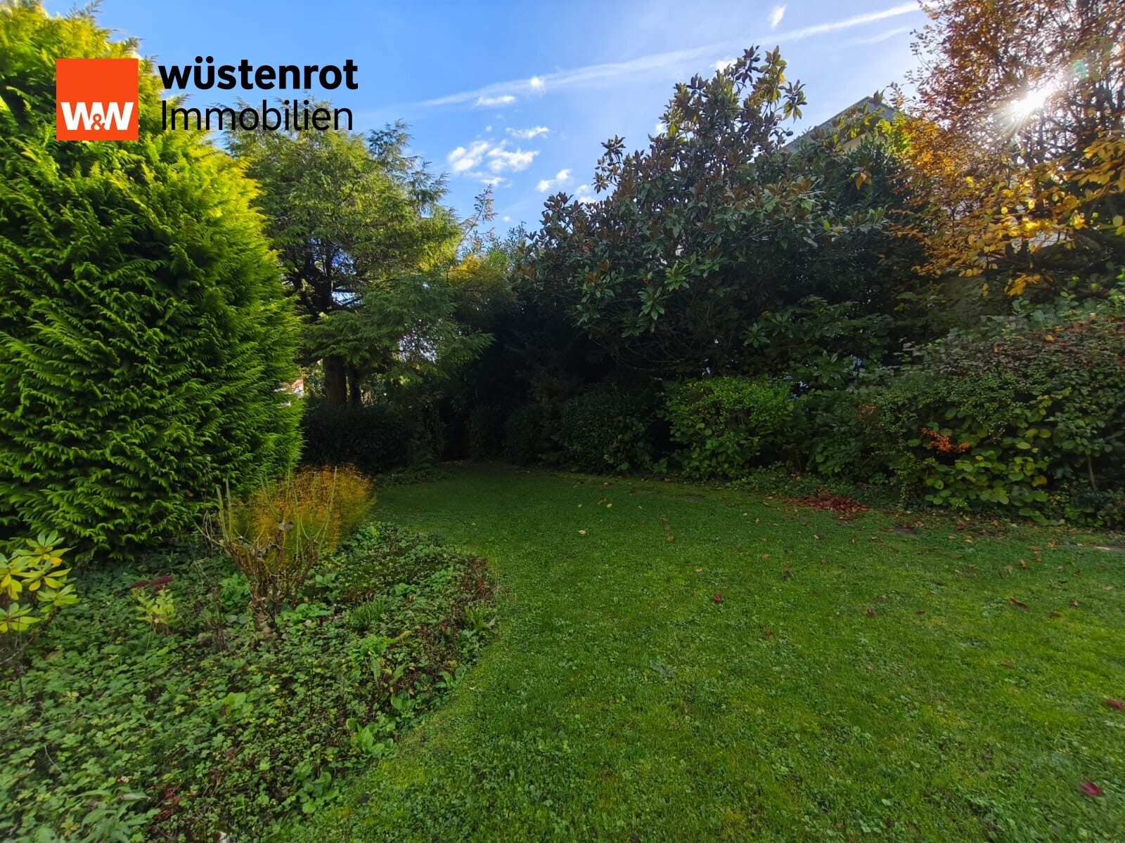 Immobilienangebot - Wiesbaden - Alle - #charmanter Bungalow mit Herrenzimmer und out door pool