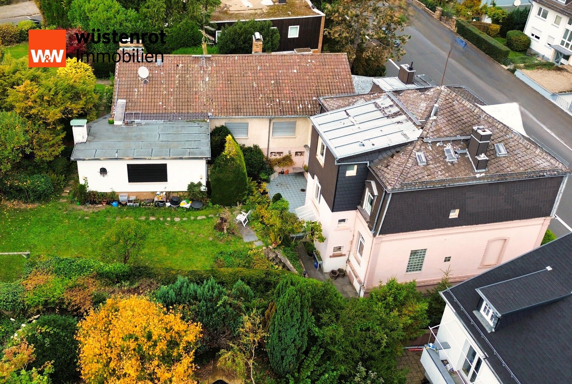 Immobilienangebot - Wiesbaden - Alle - #Charakterhaus mit Sanierungsstau und viel Stauraum