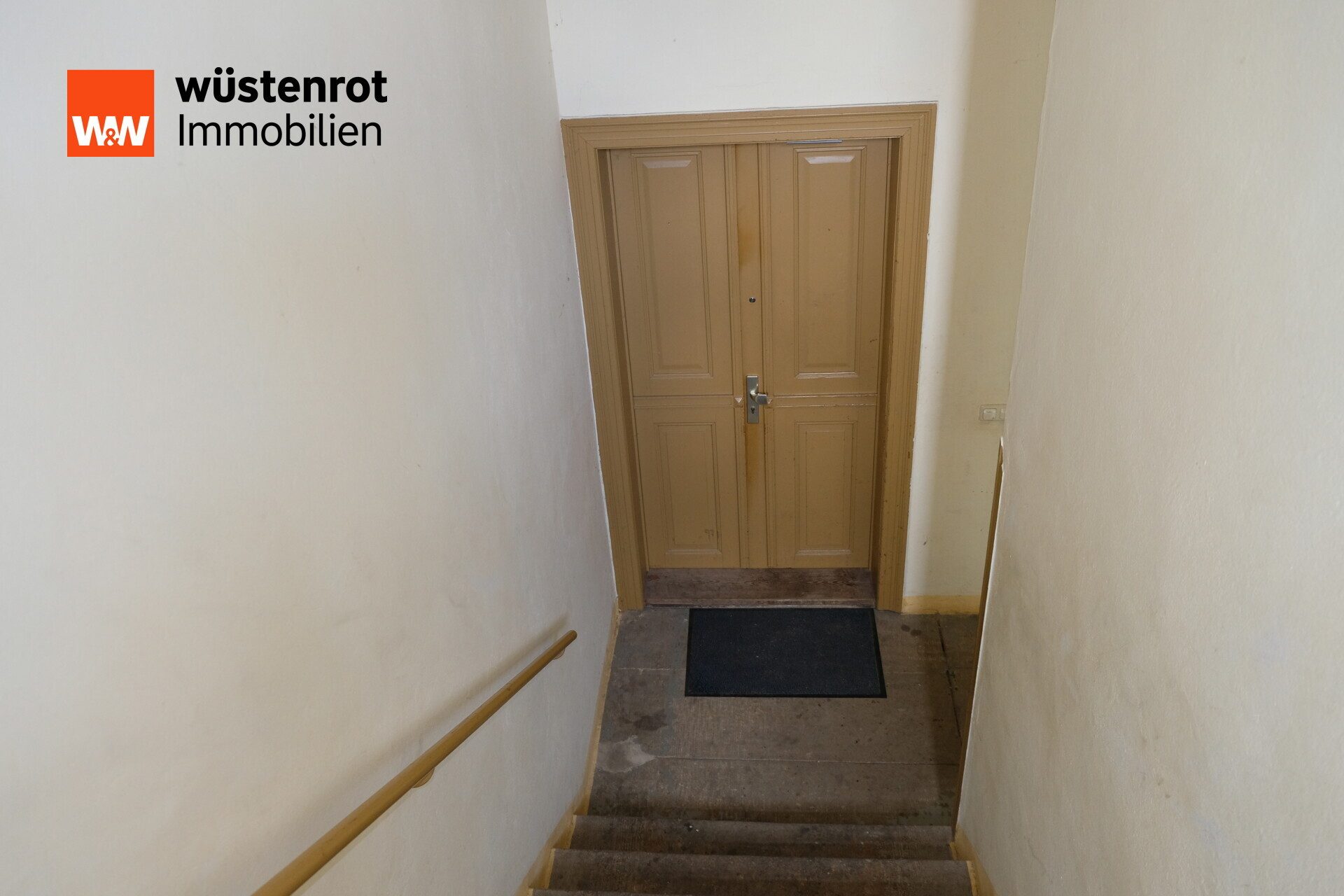 Immobilienangebot - Döbeln - Alle - Sehr schönes MFH im Zentrum von Döbeln – Kapitalanlage mit Ausbaupotenzial