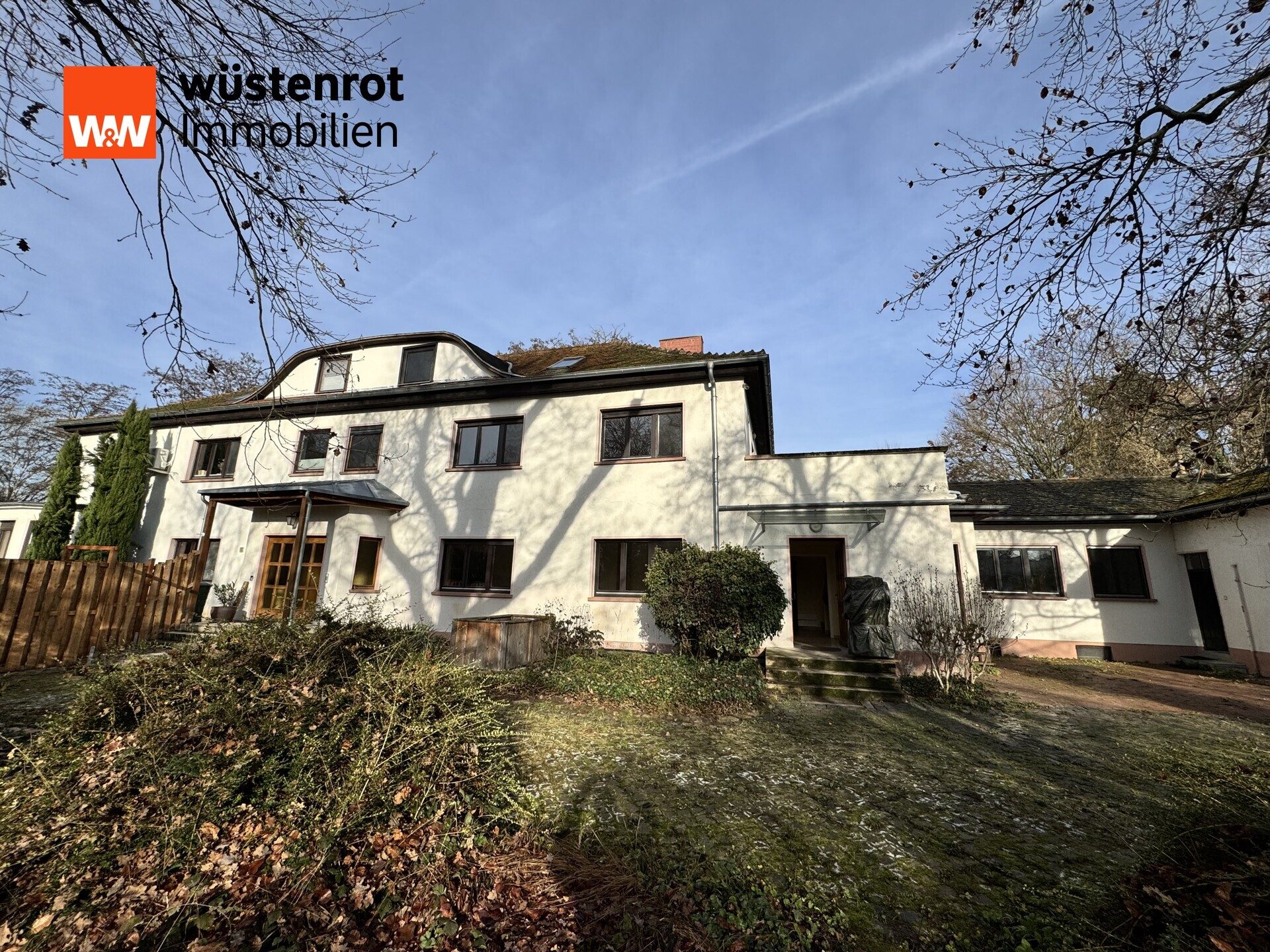 Immobilienangebot - Worms - Alle - +++WORMS-WEINSHEIM: DOPPELHAUSHÄLFTE MIT EINLIEGERWOHNUNG UND GEWERBERAUM IN RUHIGER, GRÜNER LAGE+++