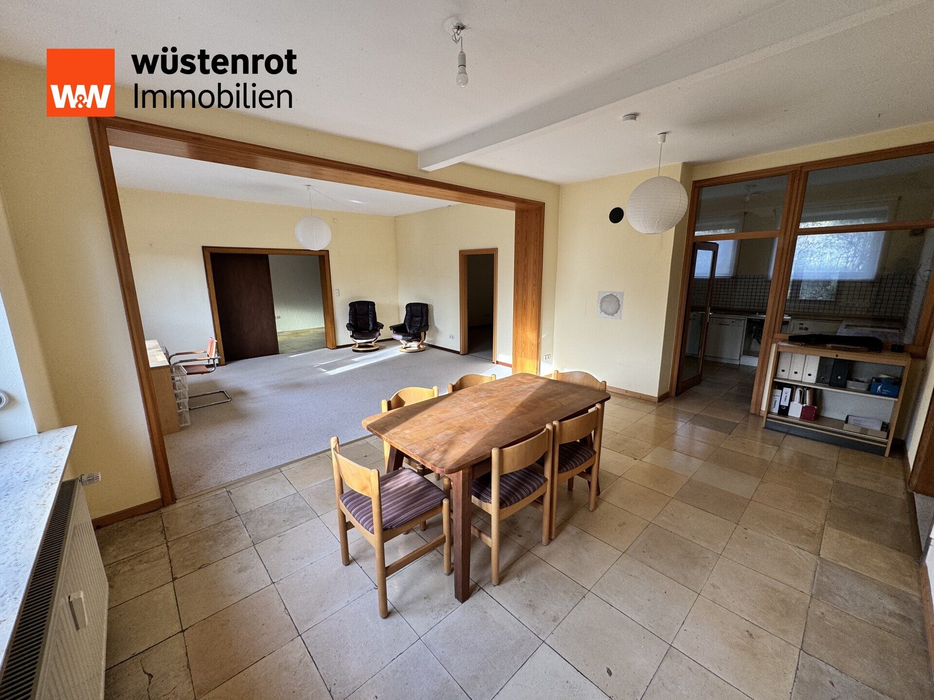 Immobilienangebot - Worms - Alle - +++WORMS-WEINSHEIM: DOPPELHAUSHÄLFTE MIT EINLIEGERWOHNUNG UND GEWERBERAUM IN RUHIGER, GRÜNER LAGE+++