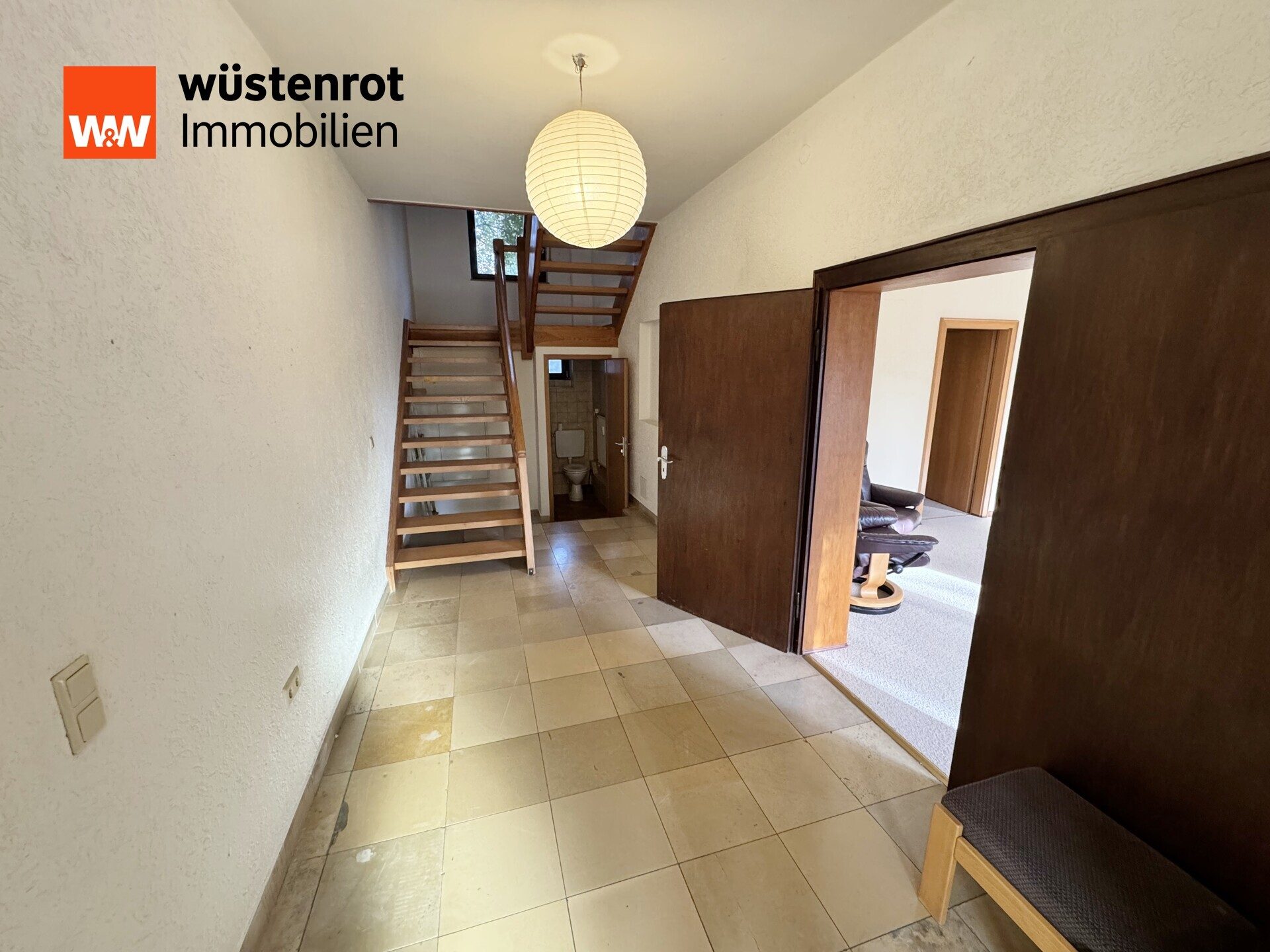 Immobilienangebot - Worms - Alle - +++WORMS-WEINSHEIM: DOPPELHAUSHÄLFTE MIT EINLIEGERWOHNUNG UND GEWERBERAUM IN RUHIGER, GRÜNER LAGE+++
