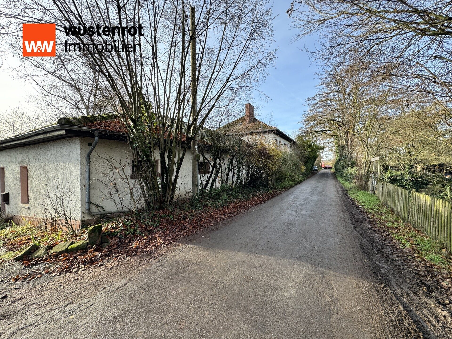 Immobilienangebot - Worms - Alle - +++WORMS-WEINSHEIM: DOPPELHAUSHÄLFTE MIT EINLIEGERWOHNUNG UND GEWERBERAUM IN RUHIGER, GRÜNER LAGE+++