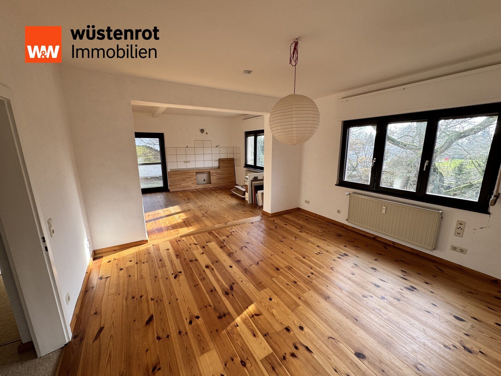 Immobilienangebot - Worms - Alle - +++WORMS-WEINSHEIM: DOPPELHAUSHÄLFTE MIT EINLIEGERWOHNUNG UND GEWERBERAUM IN RUHIGER, GRÜNER LAGE+++
