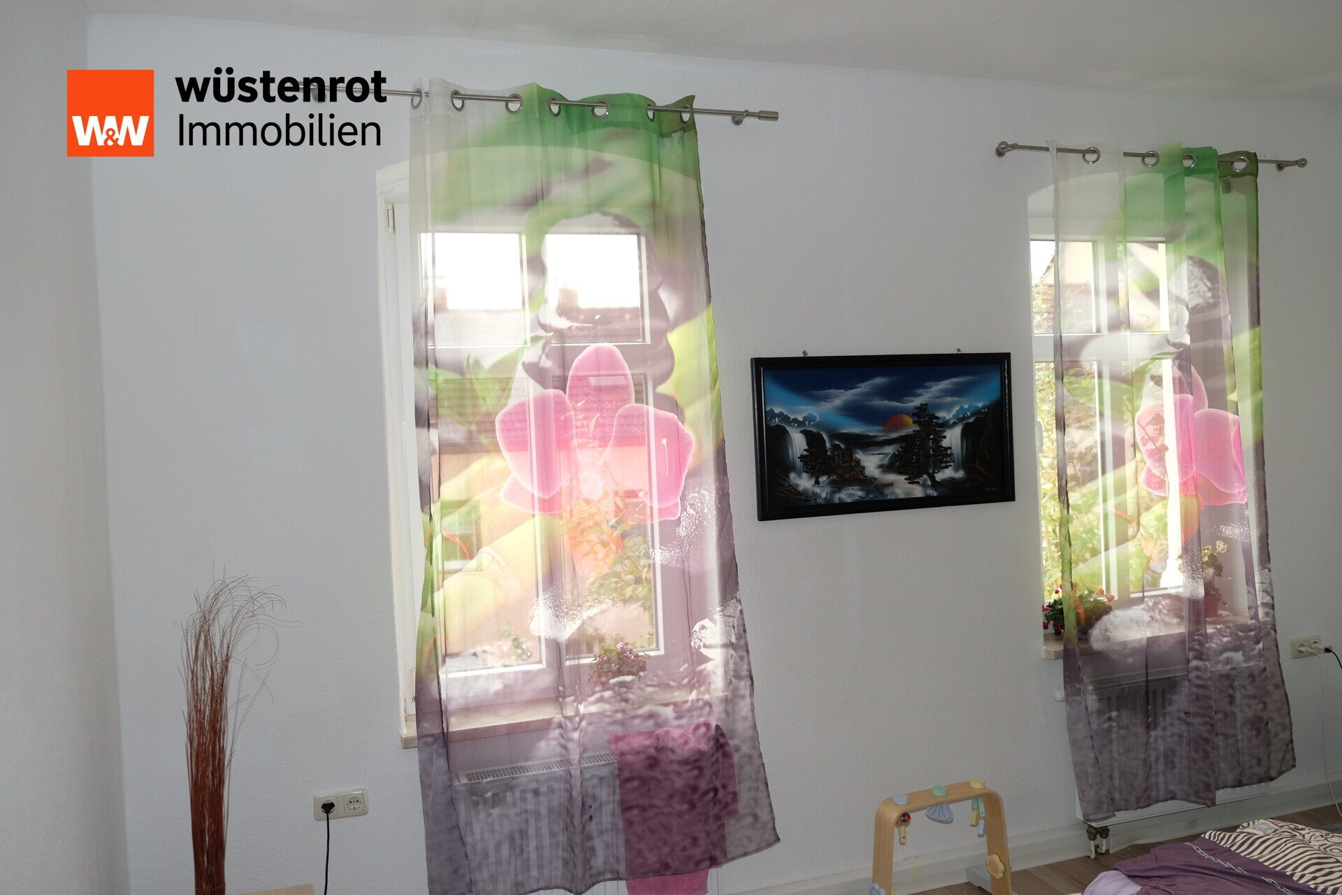 Immobilienangebot - Roßwein - Alle - Großzügige 5-Raum-ETW in Roßwein – saniert, renoviert, vermietet, ideal zur Kapitalanlage