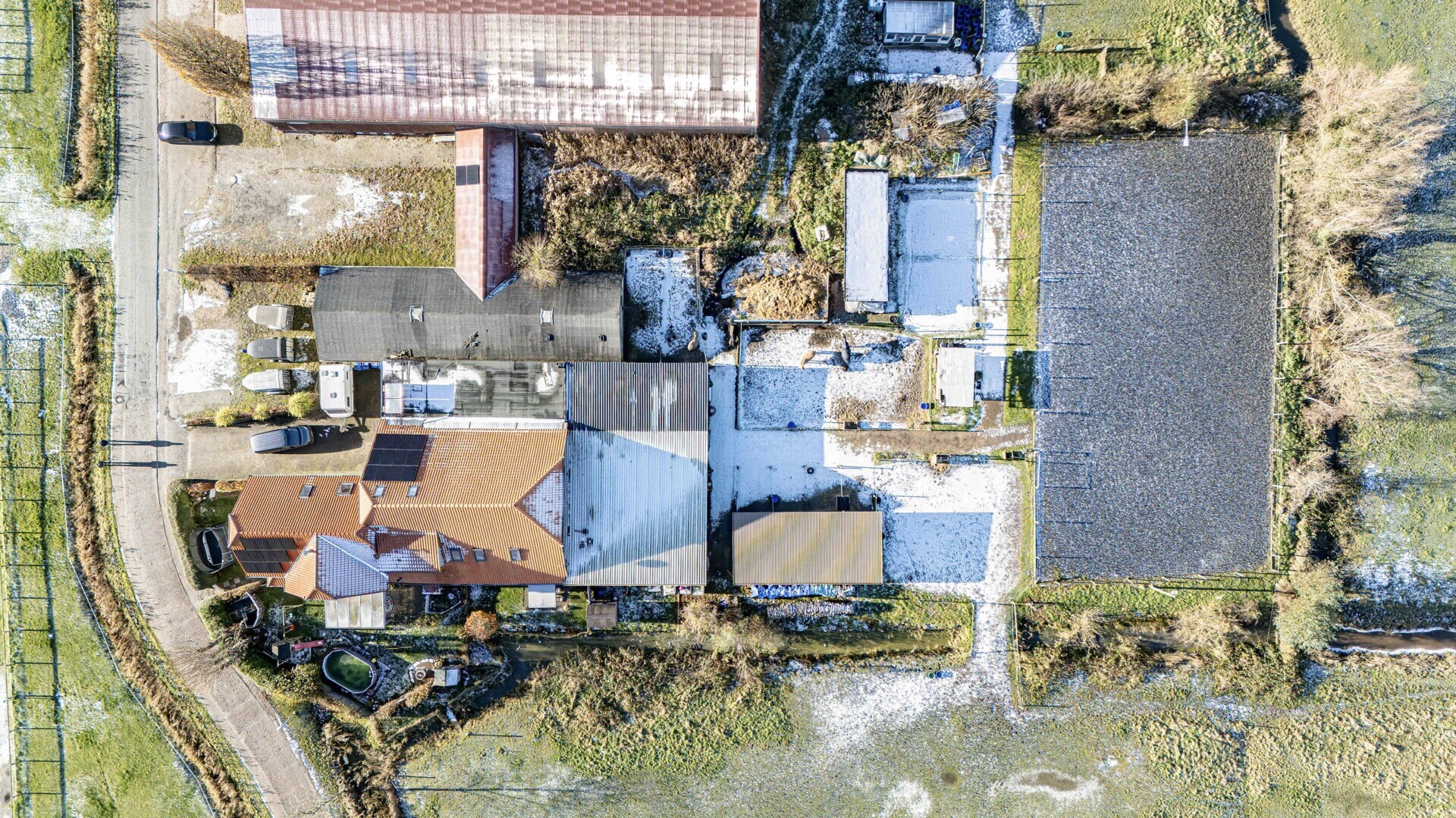 Immobilienangebot - Butjadingen - Alle - Charmantes Einfamilienhaus mit Einliegerwohnung und guten Möglichkeiten für Pferdehaltung