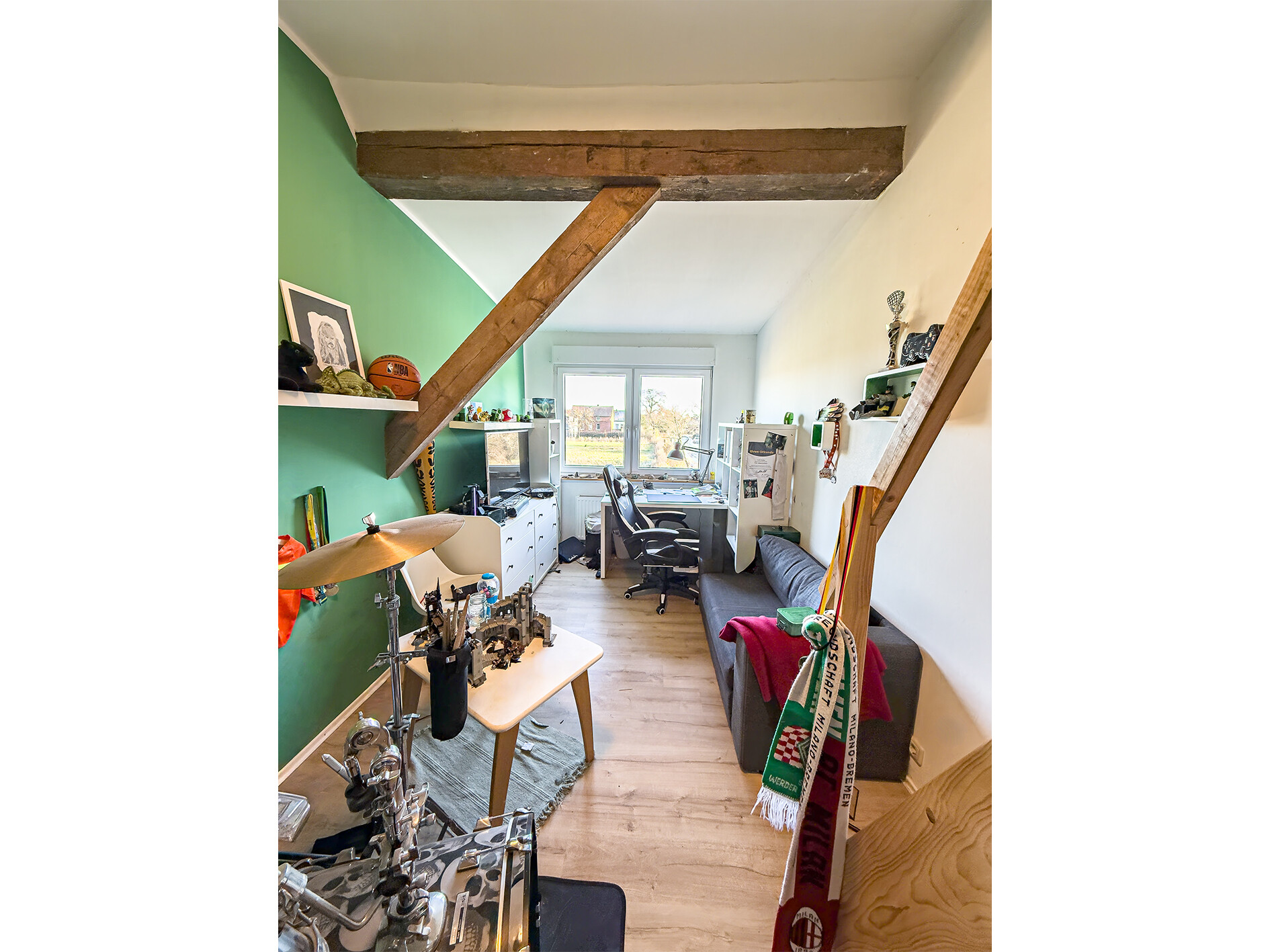 Immobilienangebot - Butjadingen - Alle - Charmantes Einfamilienhaus mit Einliegerwohnung und guten Möglichkeiten für Pferdehaltung