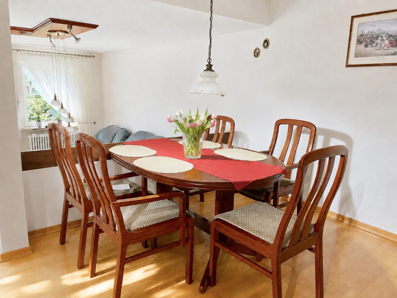 Immobilienangebot - Nidderau - Alle - Sofort bezugsfrei: Doppelhaushälfte für die ganze Familie