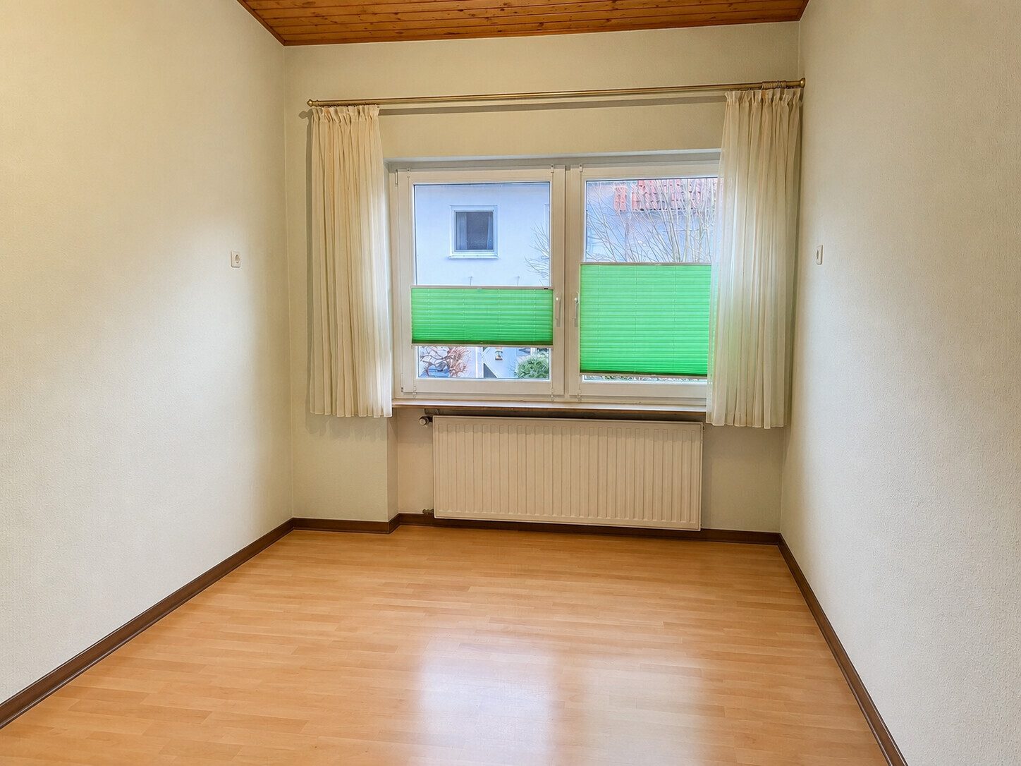 Immobilienangebot - Nidderau - Alle - Sofort bezugsfrei: Doppelhaushälfte für die ganze Familie