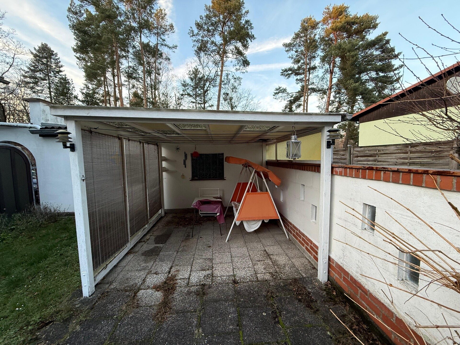 Immobilienangebot - Treuenbrietzen - Alle - Wohnen am Waldrand – Gepflegtes Einfamilienhaus mit großem Potenzial und idealer Lage in Treuenbrietzen