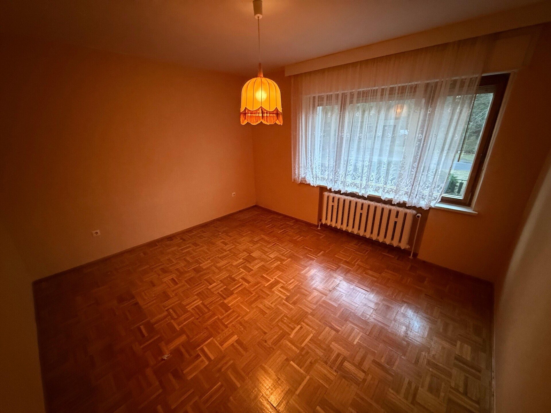 Immobilienangebot - Treuenbrietzen - Alle - Wohnen am Waldrand – Gepflegtes Einfamilienhaus mit großem Potenzial und idealer Lage in Treuenbrietzen