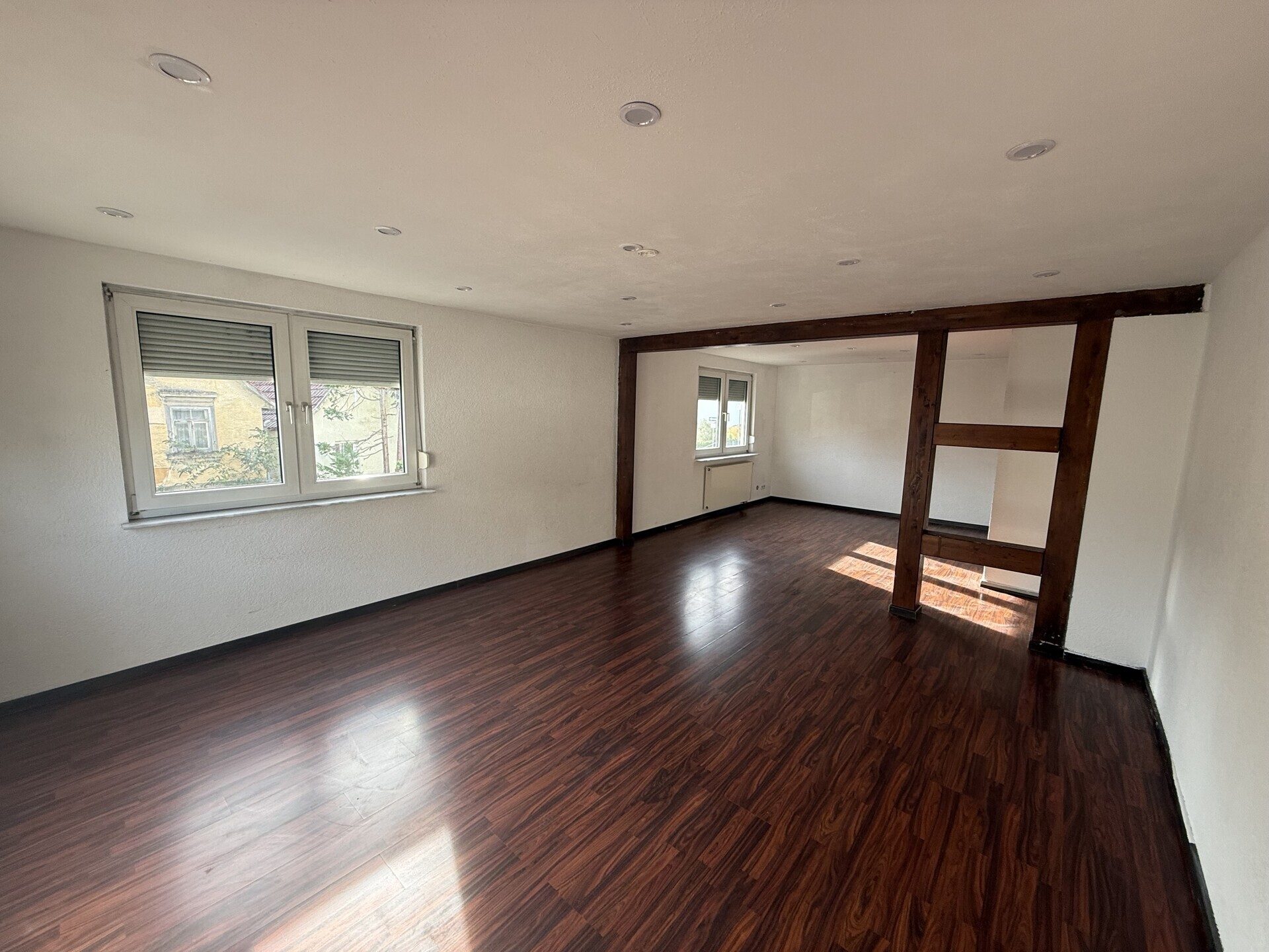 Immobilienangebot - Neuhausen auf den Fildern - Alle - Doppelhaushälfte mit Potenzial in zentraler Lage von Neuhausen - provisionsfrei!