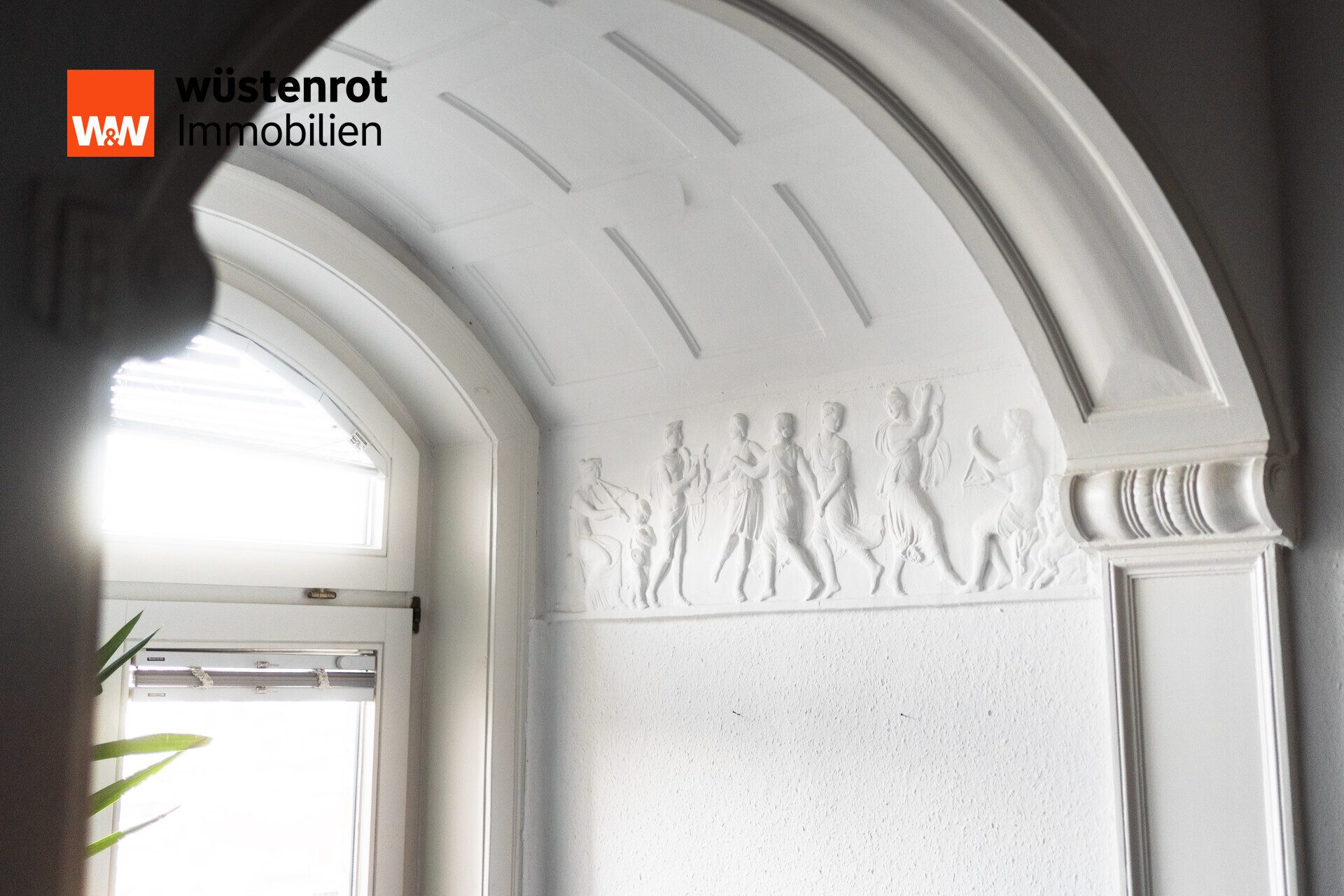 Immobilienangebot - Stuttgart - Alle - Exklusives Denkmal-Objekt in Bestlage: Historisches Stadtpalais als Wohnresidenz oder Kanzlei