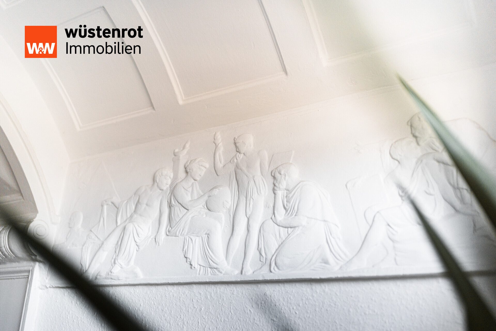 Immobilienangebot - Stuttgart - Alle - Exklusives Denkmal-Objekt in Bestlage: Historisches Stadtpalais als Wohnresidenz oder Kanzlei