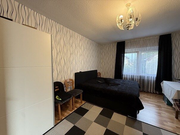 Immobilienangebot - Höhr-Grenzhausen - Alle - Zweifamilienhaus mit ELW- Ideal für Kapitalanleger oder Eigennutzer!!!