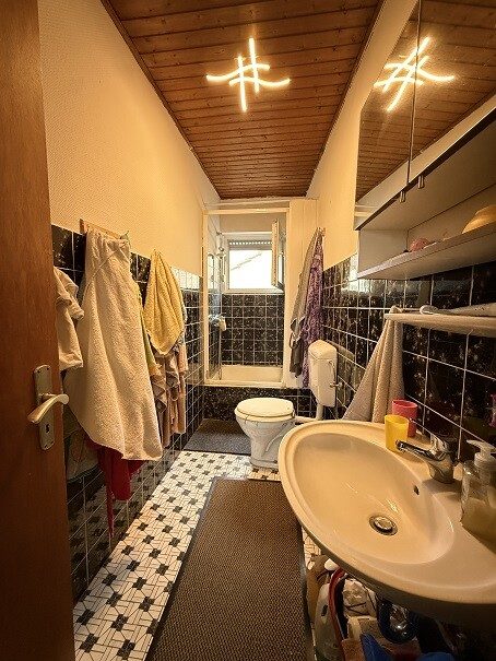 Immobilienangebot - Höhr-Grenzhausen - Alle - Zweifamilienhaus mit ELW- Ideal für Kapitalanleger oder Eigennutzer!!!