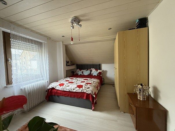 Immobilienangebot - Höhr-Grenzhausen - Alle - Zweifamilienhaus mit ELW- Ideal für Kapitalanleger oder Eigennutzer!!!