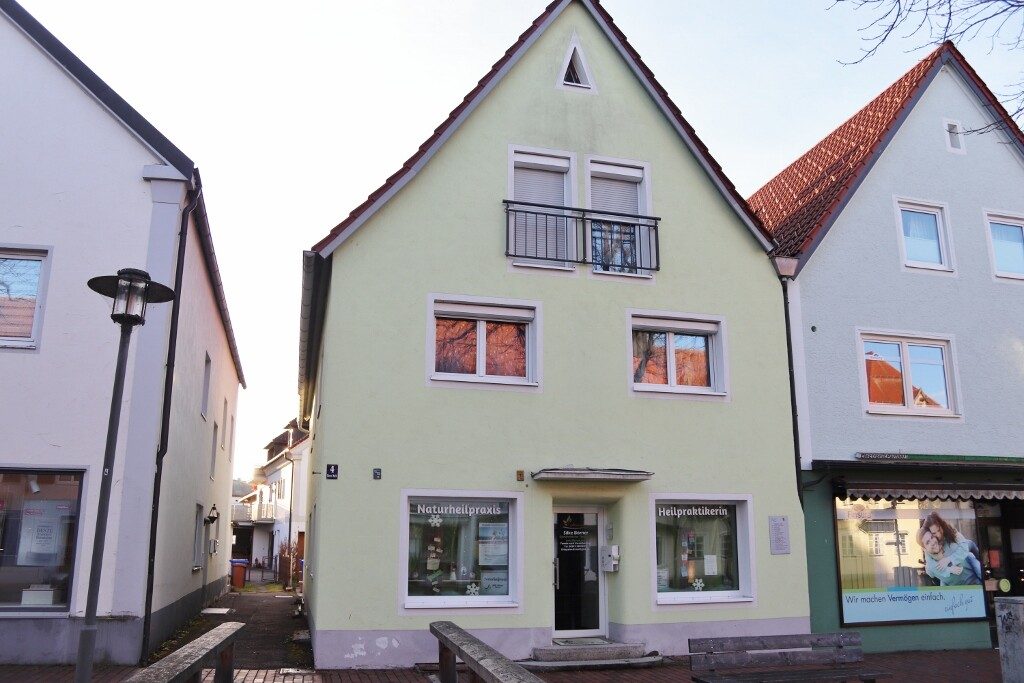 Immobilienangebot - Obergünzburg - Alle - Saniertes Wohn- und Geschäftshaus mit Garage im Zentrum von Obergünzburg mit Renditepotential 4,7 %
