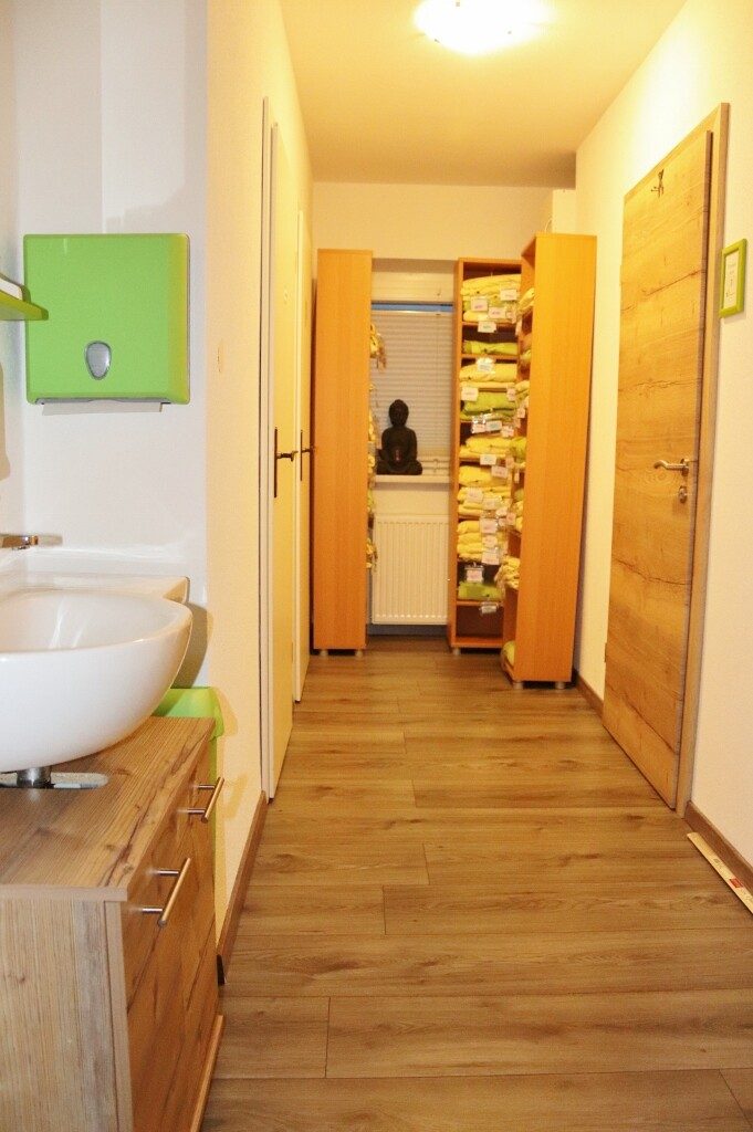 Immobilienangebot - Obergünzburg - Alle - Saniertes Wohn- und Geschäftshaus mit Garage im Zentrum von Obergünzburg mit Renditepotential 4,7 %