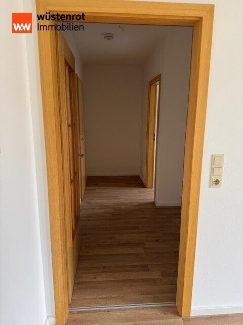 Immobilienangebot - Dresden / Cotta - Alle - Charmante 1-Raum-Wohnung mit Balkon & Tiefgarage in Toplage Dresden-Cotta