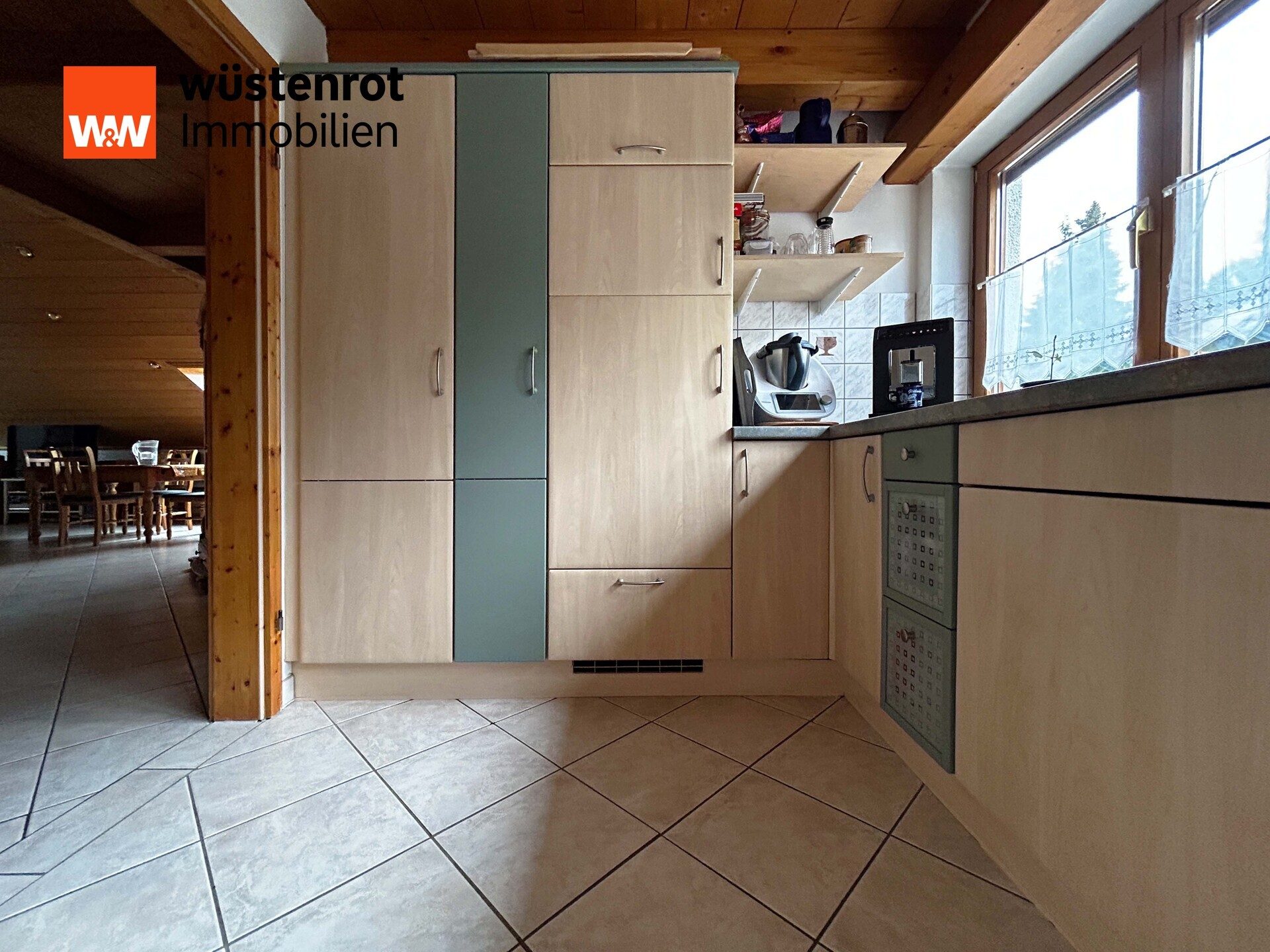 Immobilienangebot - Sankt Georgen im Schwarzwald - Alle - Ihr Zuhause zum Verlieben. 3 Zimmer auf 97 m²
über zwei Ebenen. TOP-gepflegt. WOW-Ausblick.
Garage.