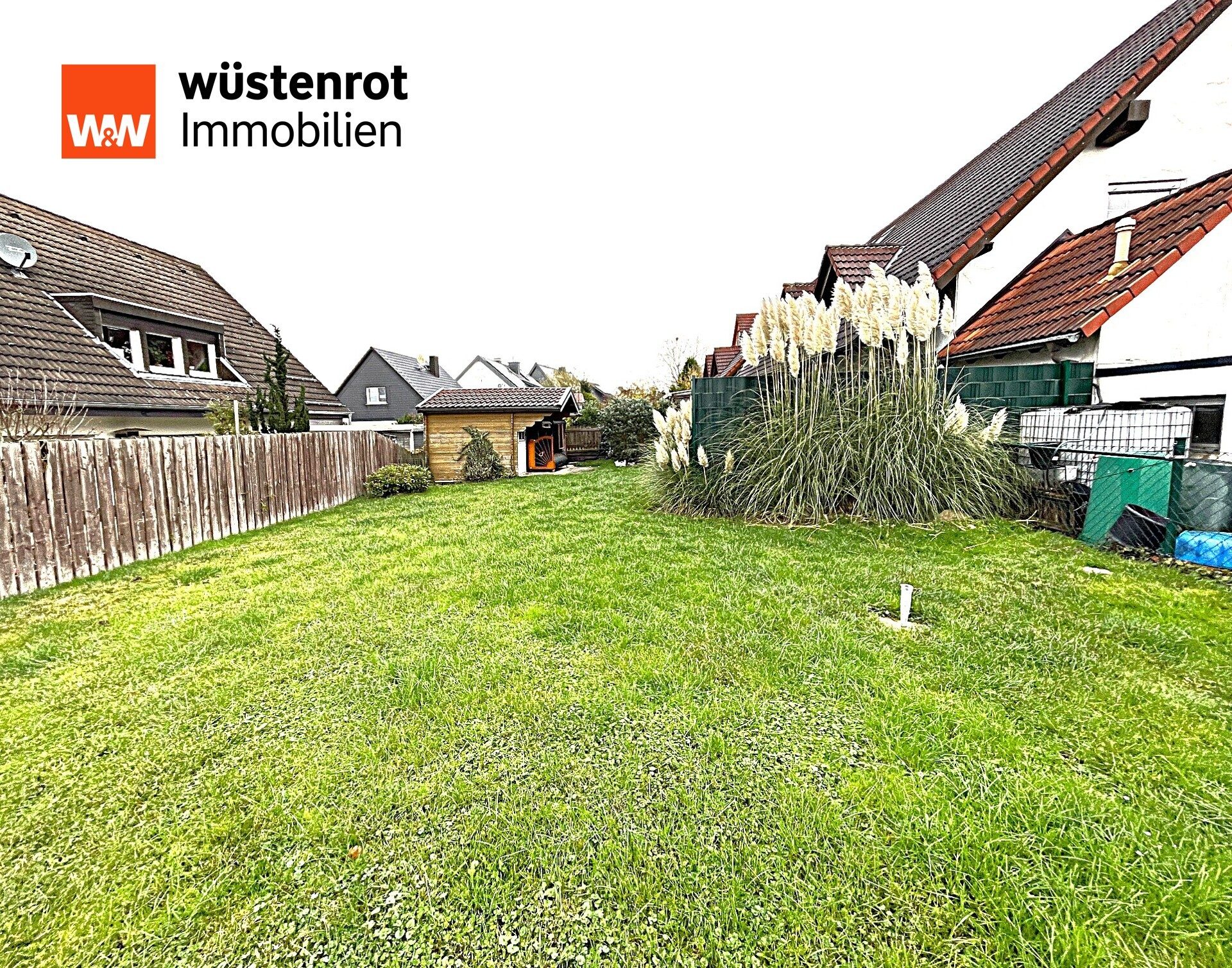 Immobilienangebot - Menden - Alle - WOHNEN und ARBEITEN 
frei gezogene DHH mit separatem Büro/Werkstattpavillon, 1 Garage Stellplätze