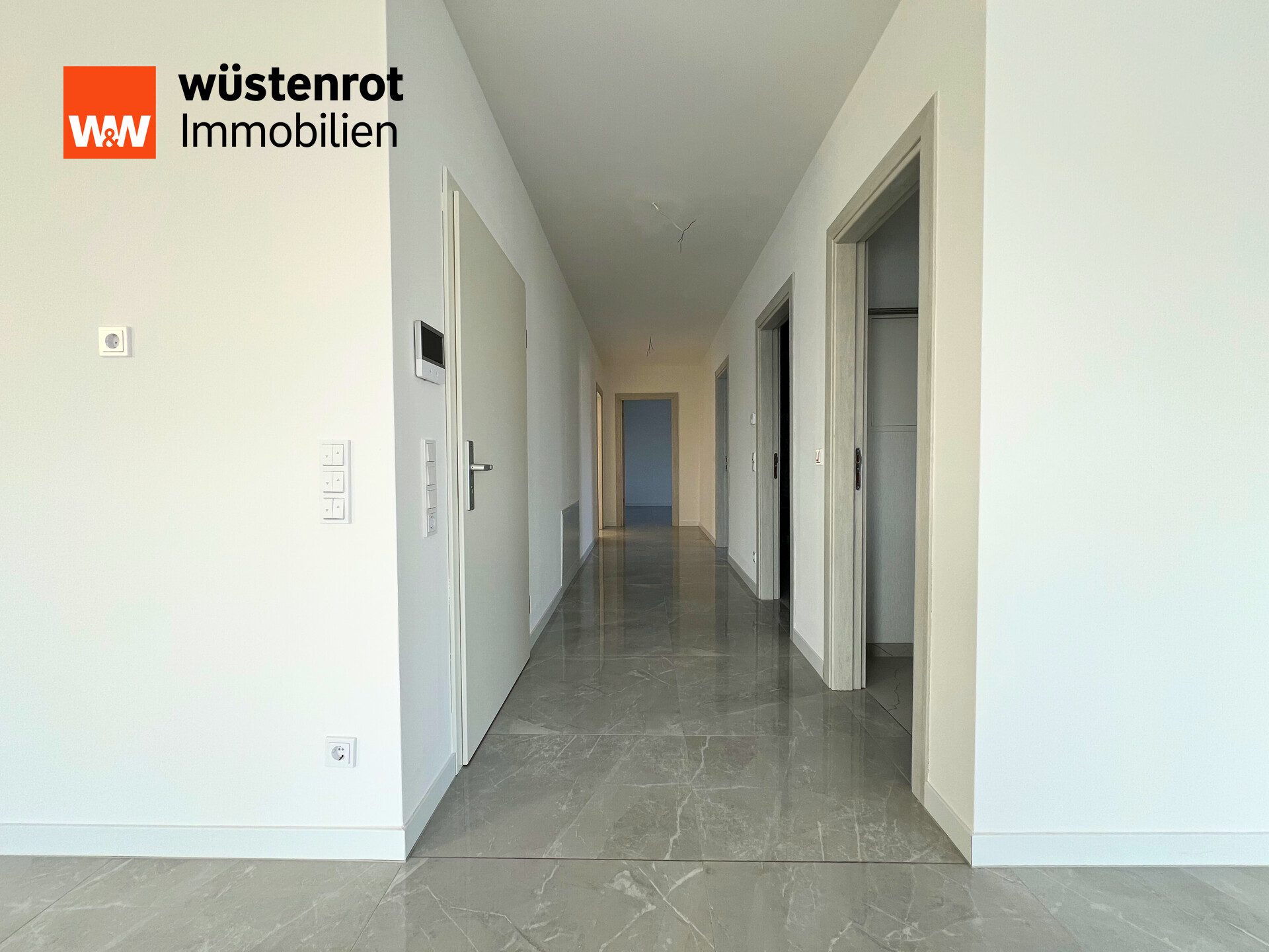 Immobilienangebot - Alzey - Alle - Erstbezug: Helles Penthouse mit privatem Treppenhaus, XL-Dachterrasse und Stellplatz...