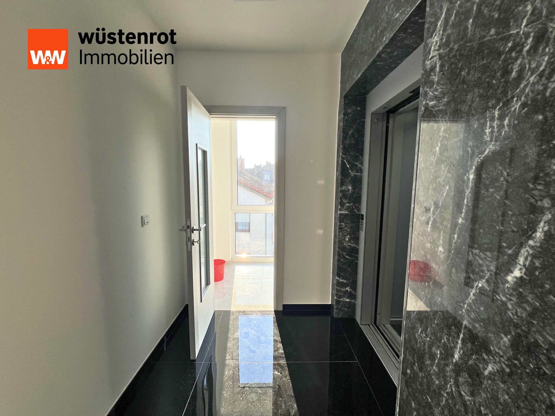 Immobilienangebot - Alzey - Alle - Erstbezug: Helles Penthouse mit privatem Treppenhaus, XL-Dachterrasse und Stellplatz...