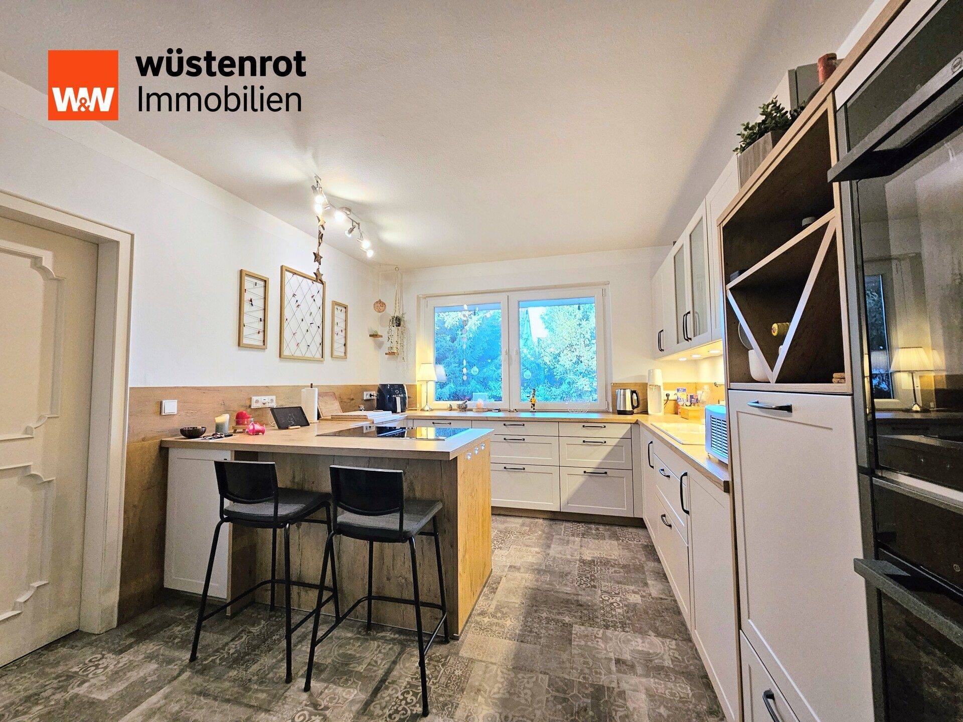 Immobilienangebot - Lemförde - Alle - Exklusives Wohnhaus mit Praxis auf großem Grundstück in Lemförde