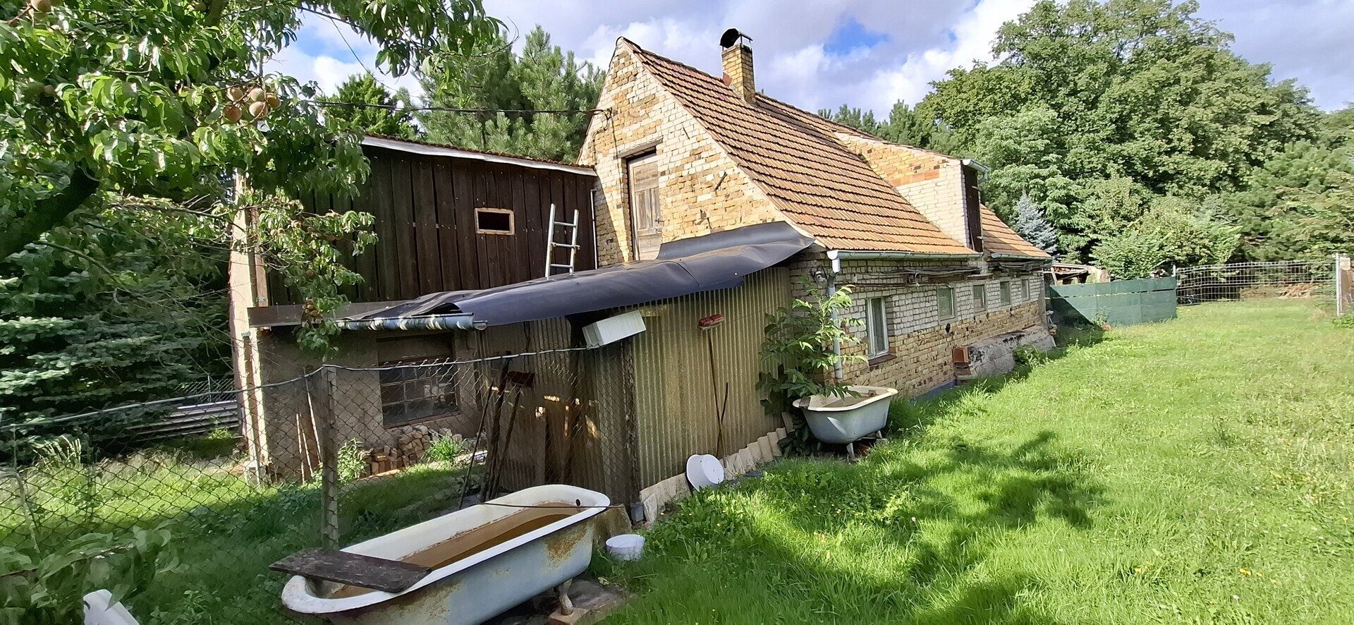 Immobilienangebot - Boxberg/Oberlausitz / Reichwalde - Alle - Solider Hof mit großem Potential für den Handwerker oder Landwirt in Boxberg
